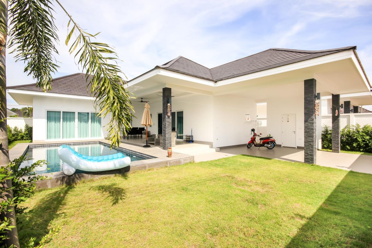Thaiproperty1 Agency's New Fully Furnished 3 Bed Pool Villa 10 Min From Town - Aria Hua Hin 23