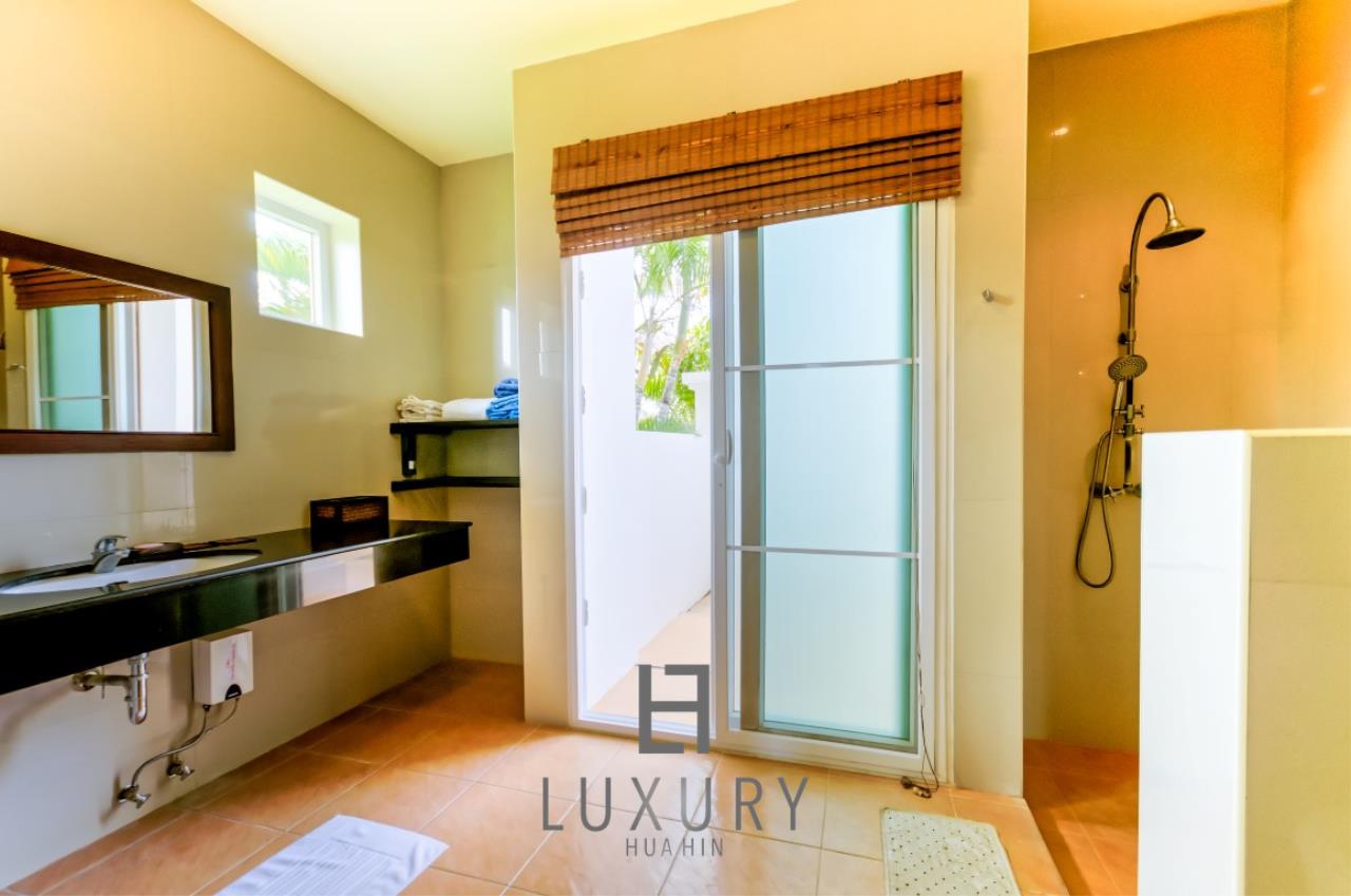 Luxury Hua Hin Property Agency's 2 Bedroom Bali Style Pool Villa 19