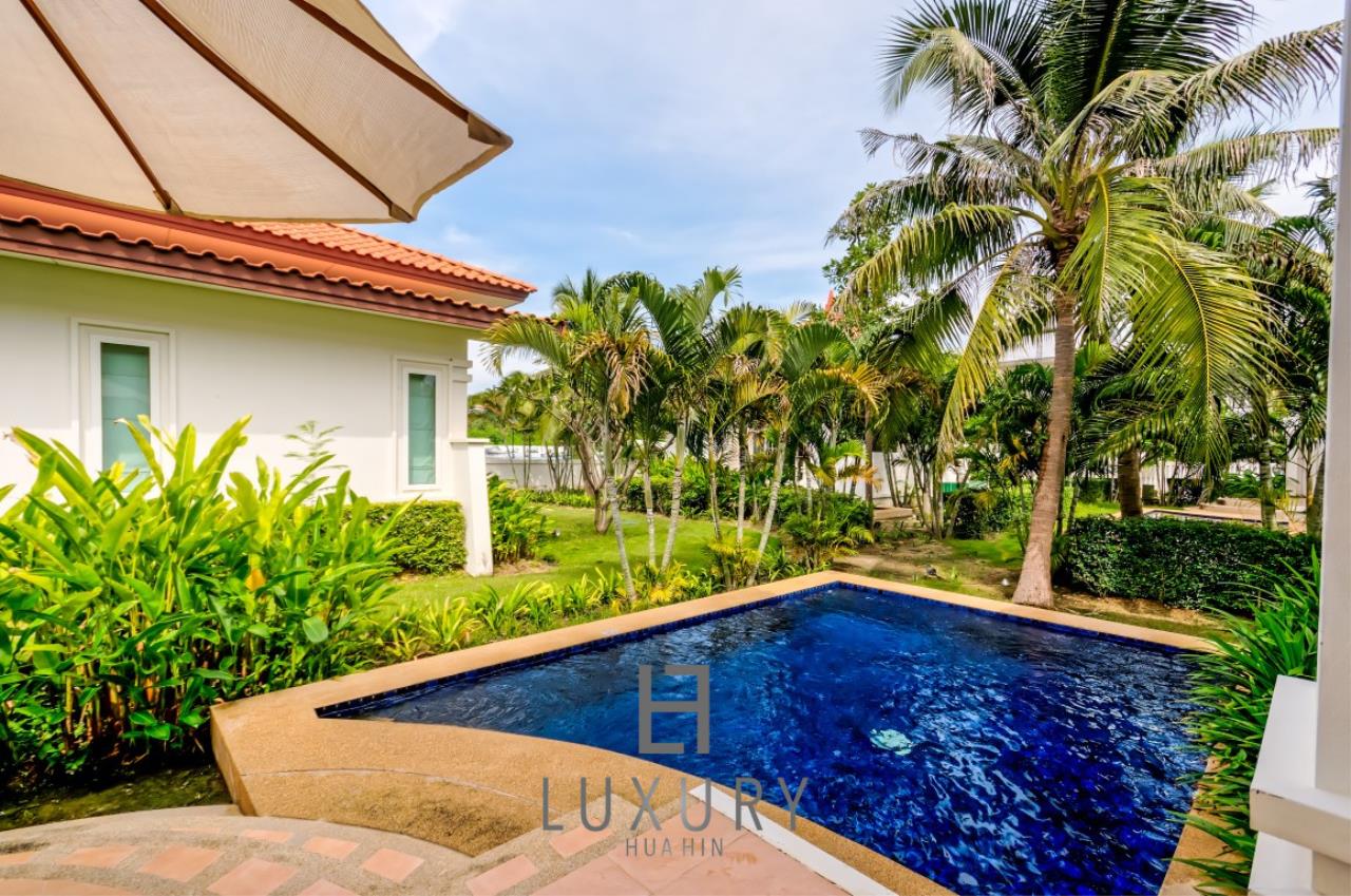 Luxury Hua Hin Property Agency's 2 Bedroom Bali Style Pool Villa 4
