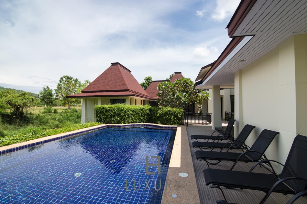 Luxury Hua Hin Property Agency's 7 Bed Mansion on Golf Course 4