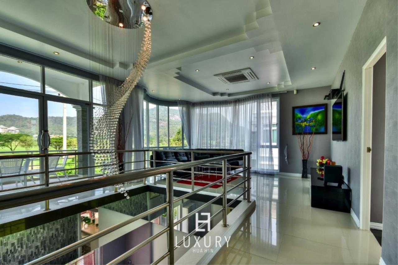 Luxury Hua Hin Property Agency's Luxury 3 Storey Pool Villa 6