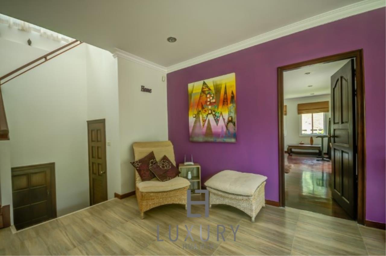 Luxury Hua Hin Property Agency's 2 Storey 3 Bedroom Pool Villa 30