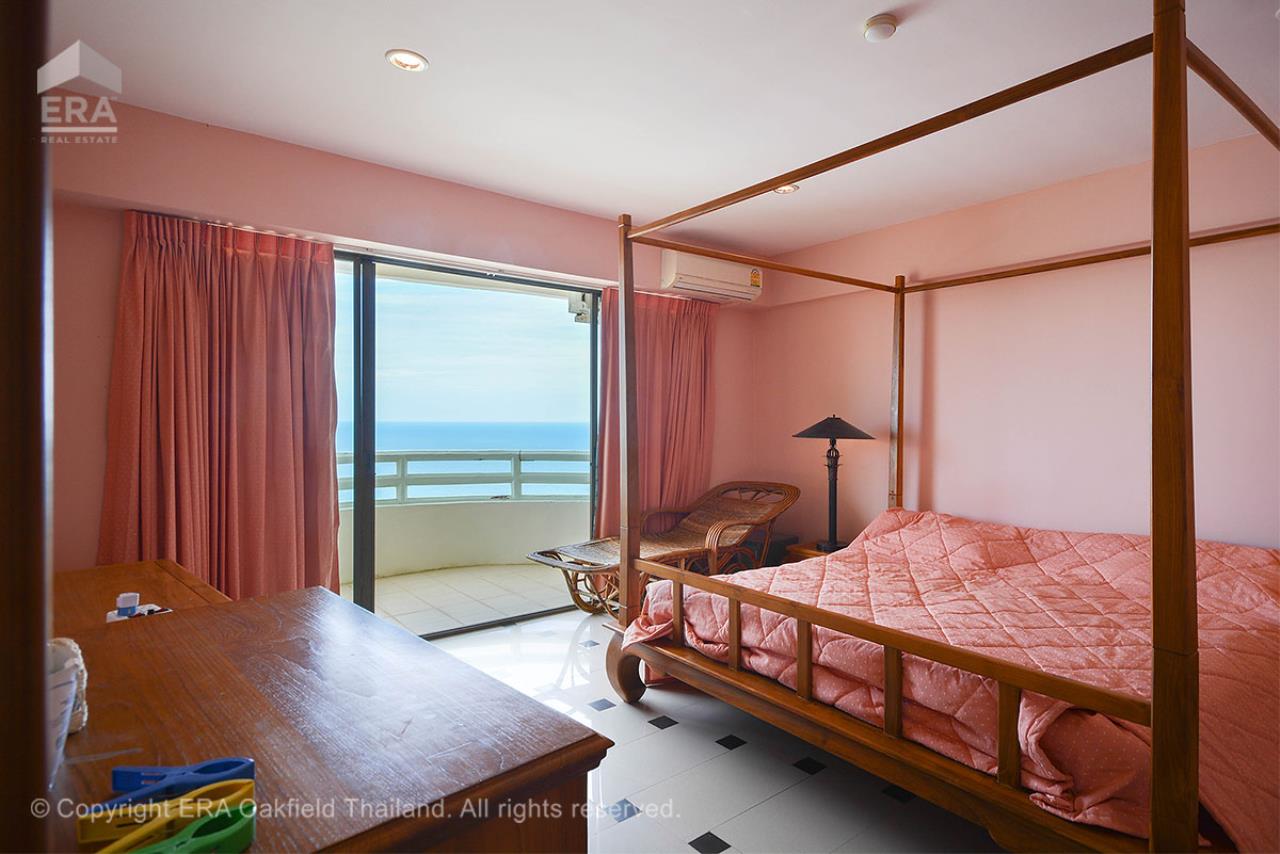 ERA Rayong Agency's Very spacious three bedroom condo with stunning views 14