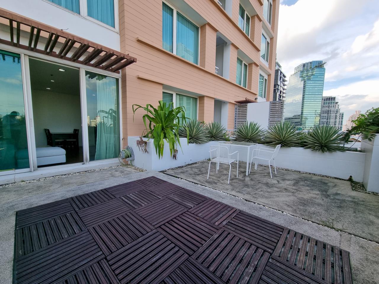 Japanthai Property Agency's *Siri Residence* Huge terrace rare 110sqm 2bed in Phrom Phong area  (5 mins walk to BTS PhromPhong)* 3