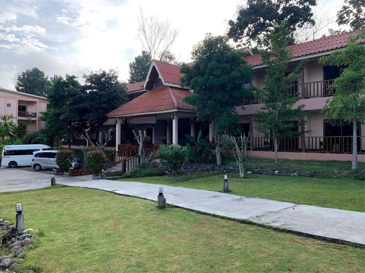 PBRE Asia Pacific Co., Ltd Agency's Resort for Sale North of Thailand 29