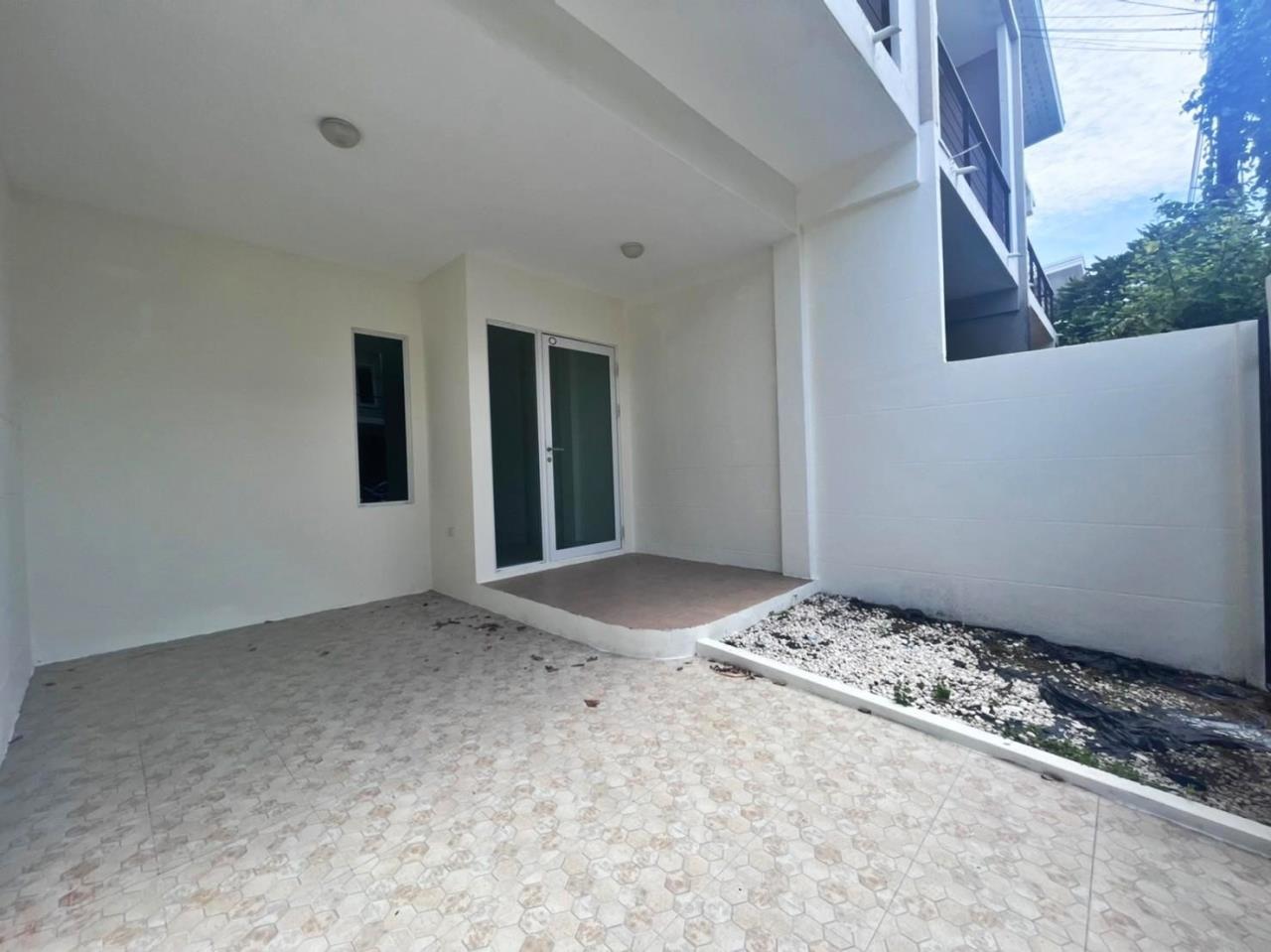 PBRE Asia Pacific Co., Ltd Agency's 2 Bedrooms unfurnished House for Rent 13