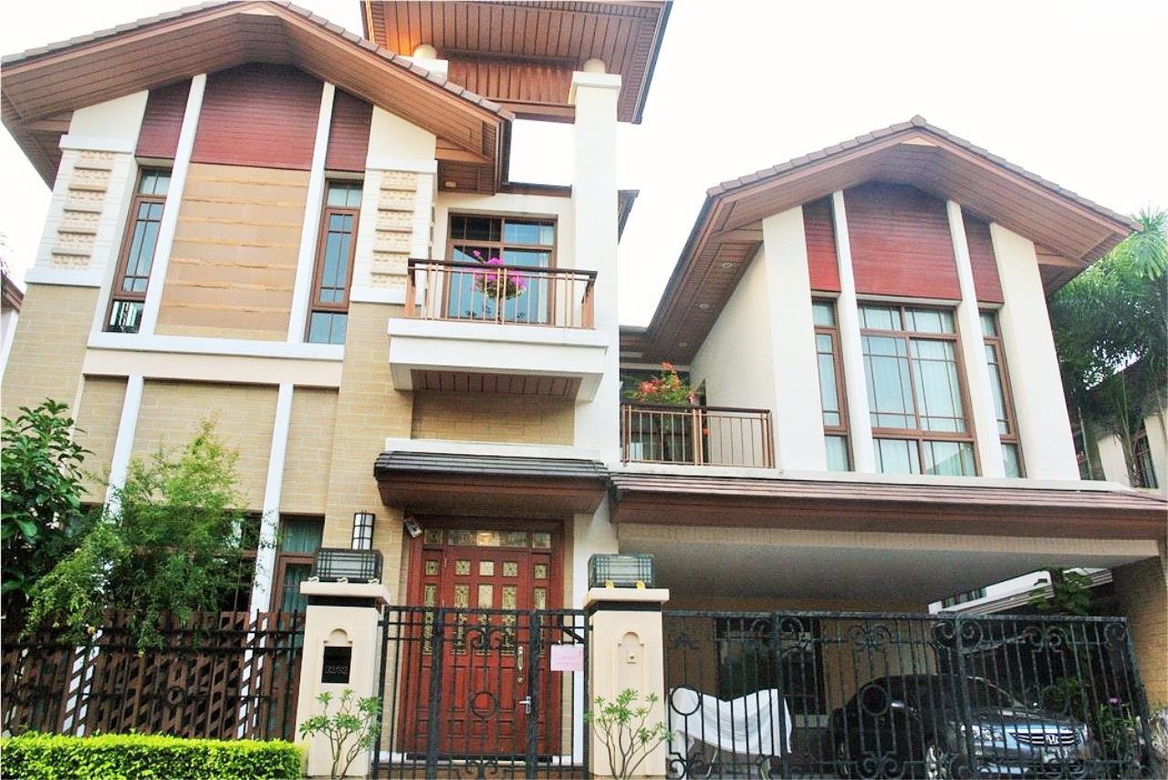 Agent - David Agency's House For Rent @ Baan Sansiri Sukhumvit 67 Area 400 Sqm.  3