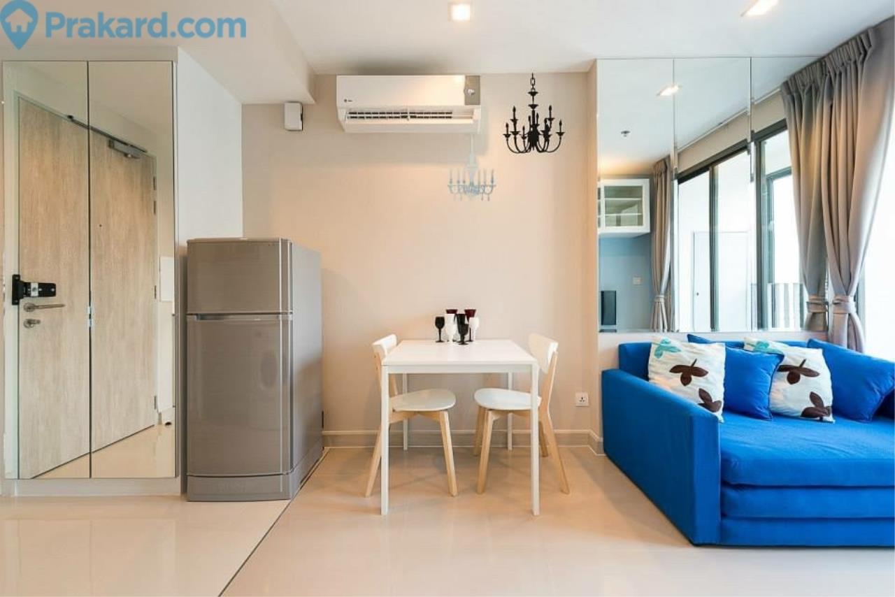 Agent - Vicky Puniramai Agency's Lovely unit for rent sale Ideo Mobi Rama 9 Rent 18,000 Baht/mo.  4