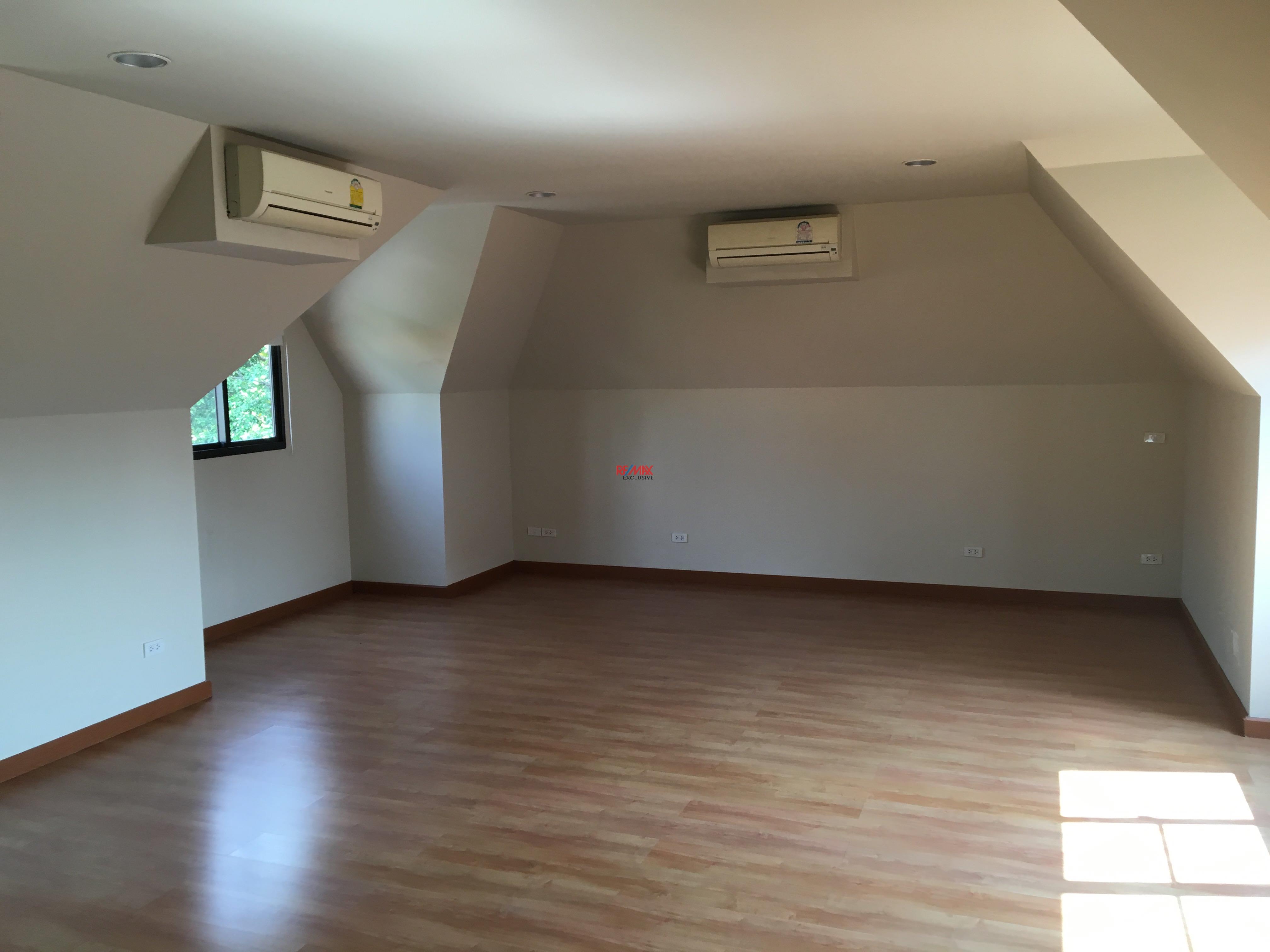 RE/MAX Exclusive Agency's Huge house in Thonglor for Residential or Commercial 19