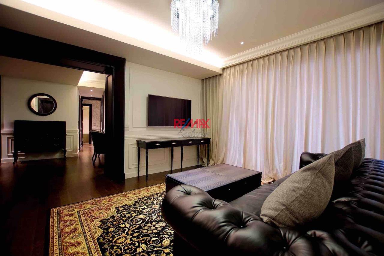 RE/MAX Exclusive Agency's The Lumpini 24 super luxury 3 bedroom for sale with tenant 39,900,000 THB  15