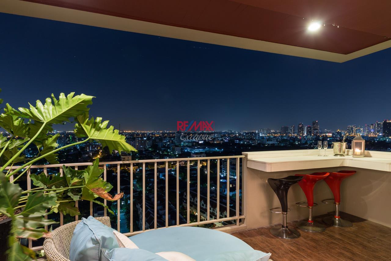 RE/MAX Exclusive Agency's Phatssana Gardens - Modern Luxury 4 Bedroom Condo - For Sale - 28,300,000 THB 6