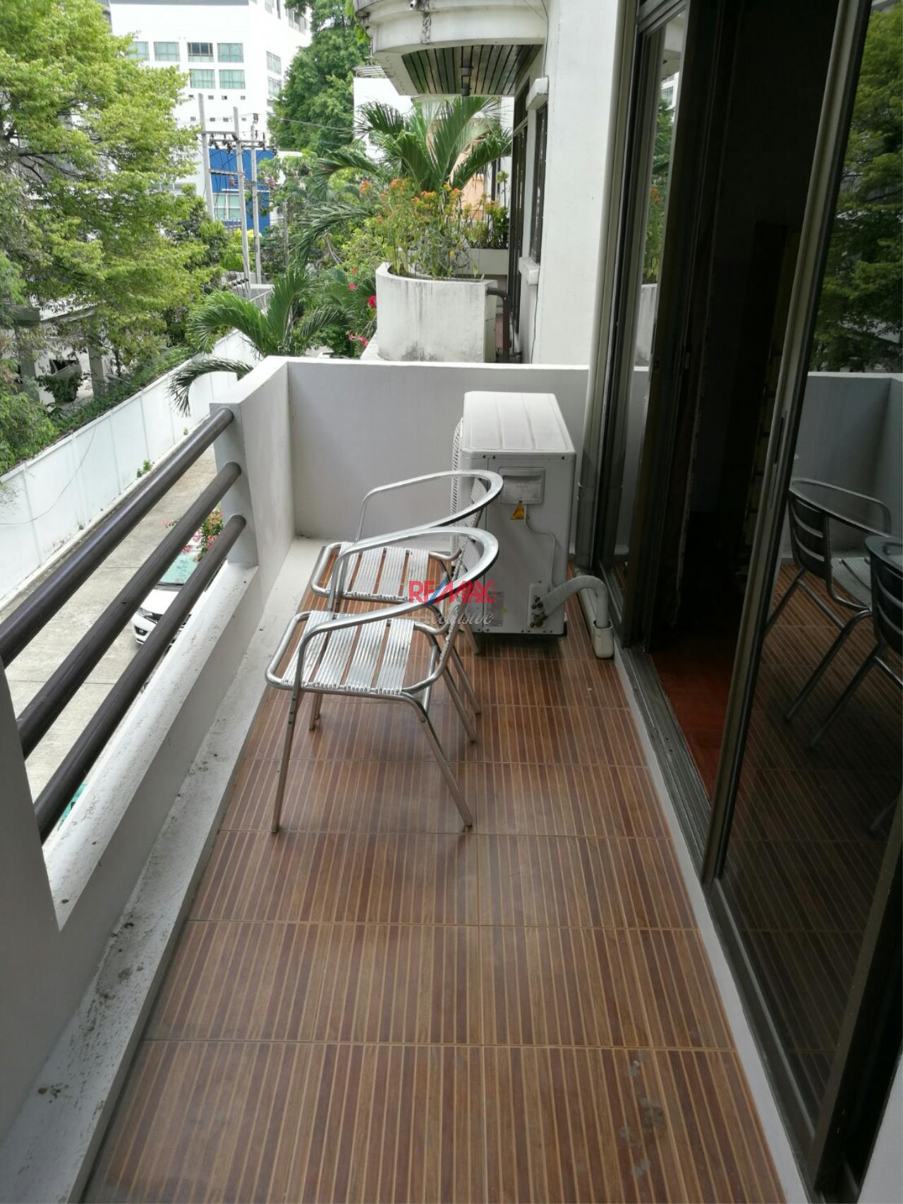 RE/MAX Exclusive Agency's Single house, 400 sqm, 4 +1 bedrooms in Sukhumvit 31/2 for rent 21