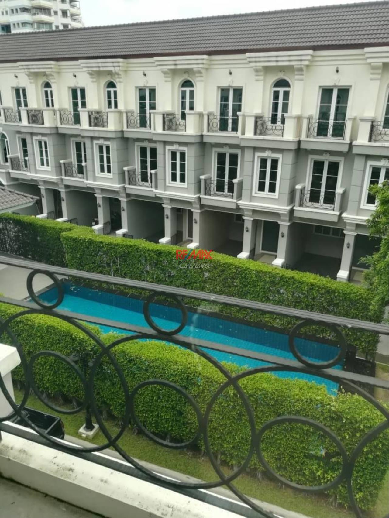 RE/MAX Exclusive Agency's Brand new Townhouse 3 Bedrooms 3 Bathrooms for rent in Asoke 1