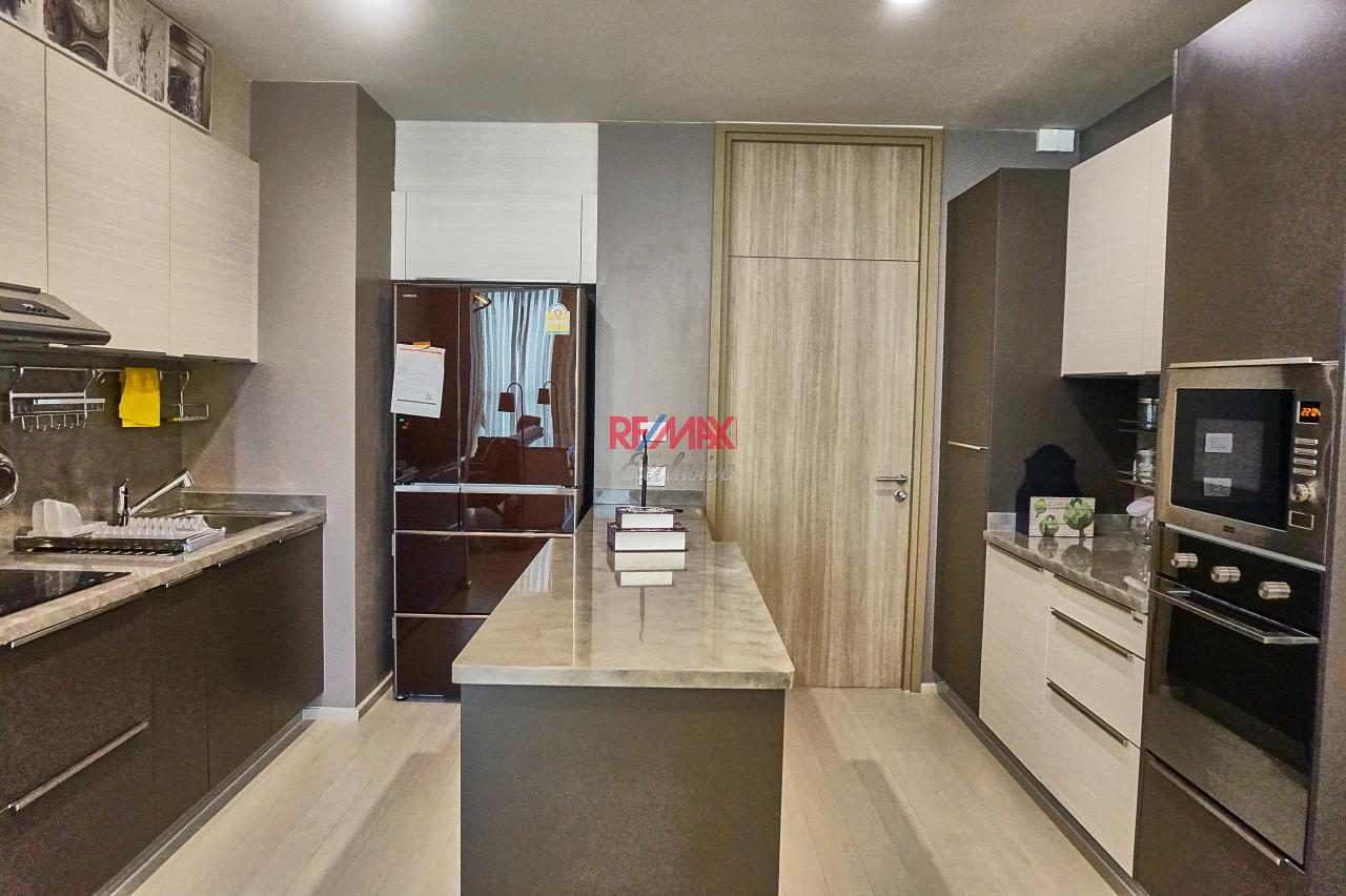 RE/MAX Exclusive Agency's Noble Ploenchit 2 Bedroom For Rent  9
