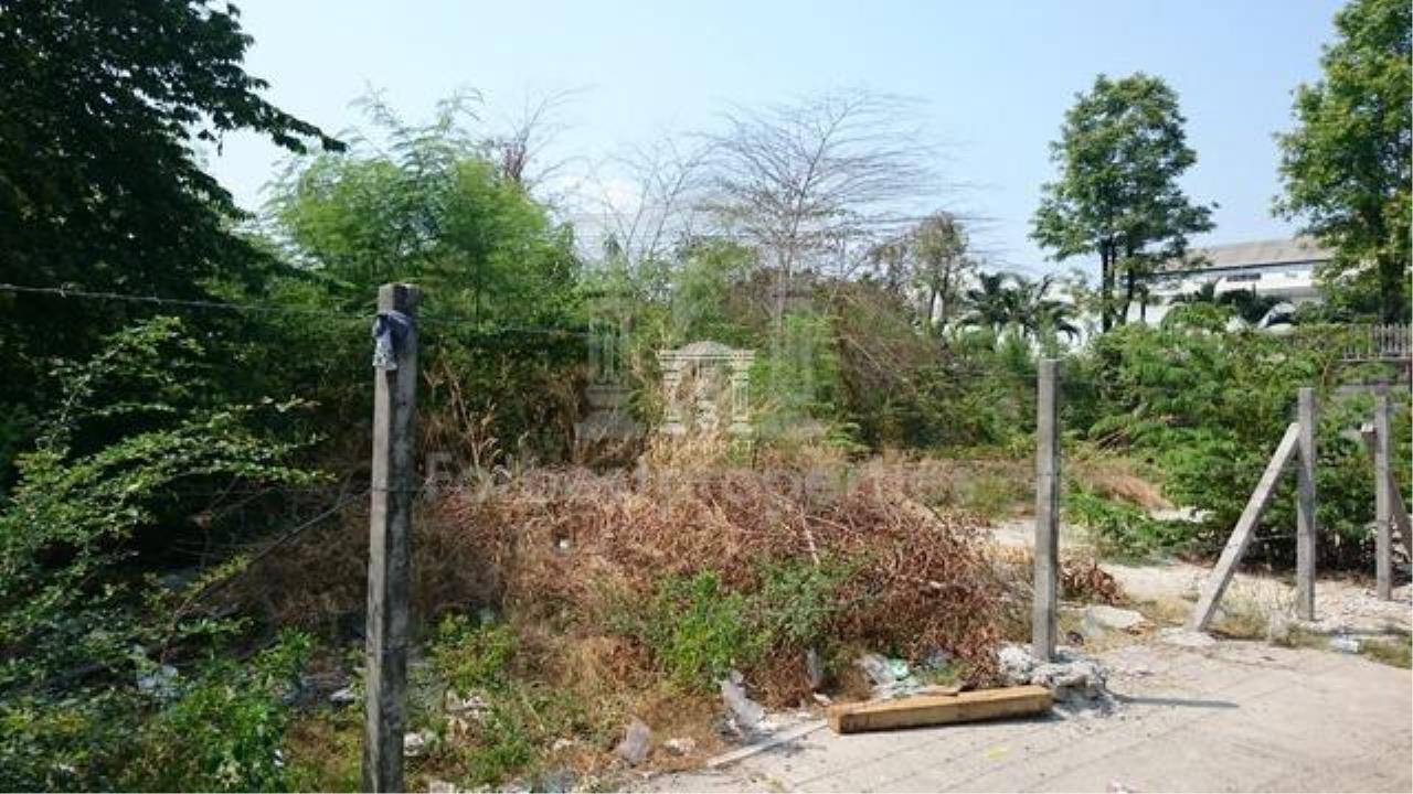 Forbest Properties Agency's 35857 - Chaloem Phrakiat Rama 9 Road, Soi 48, Land for sale, plot size area 1,596 Sq.m. 2