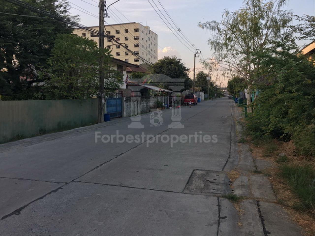 Forbest Properties Agency's 36756 -  Ramkhamhaeng Road, Land for sale,  plot size 400 Sq.m. 1