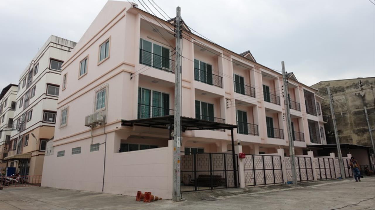 Forbest Properties Agency's 39421 Townhome For Sale, Bangkhuntien 14,Usable area 17.60 sq.w. 1