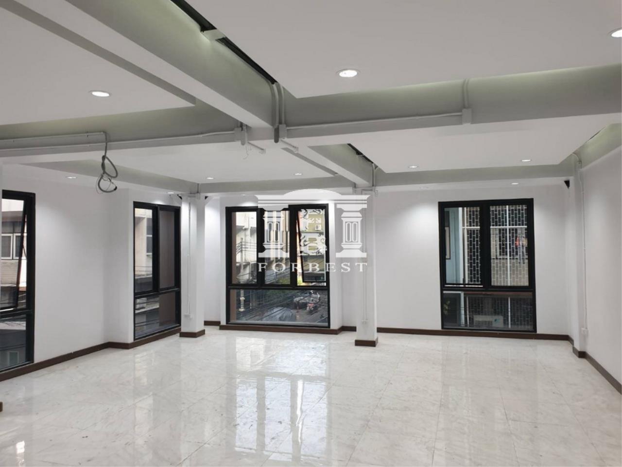 Forbest Properties Agency's 41930 - Kasemrad Road, Rama 4, Office building for rent.  area 88 Sq.m. 2