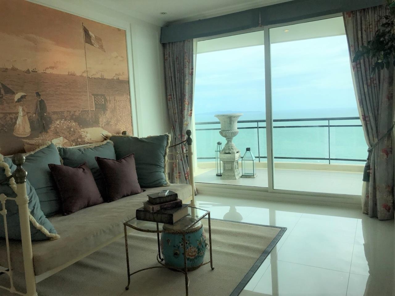 Agent - Pattaya Investment Agency's Reflection Jomtien good deal 2 bedroom hight floor  2