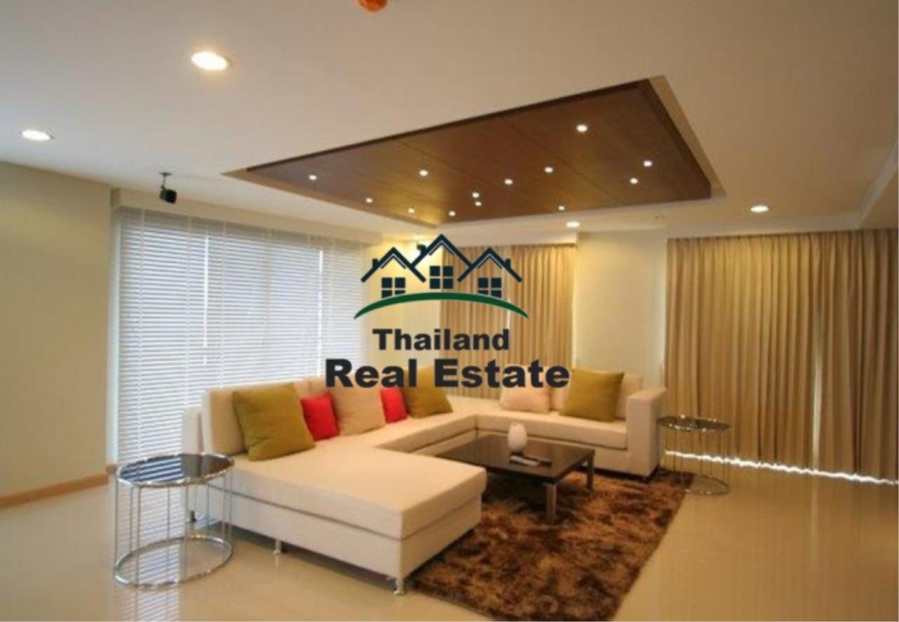 Thailand Real Estate Agency's 4 Bedroom Condo at The Rise Sukhumvit 39 near BTS Phrom Phong  (12627) 3