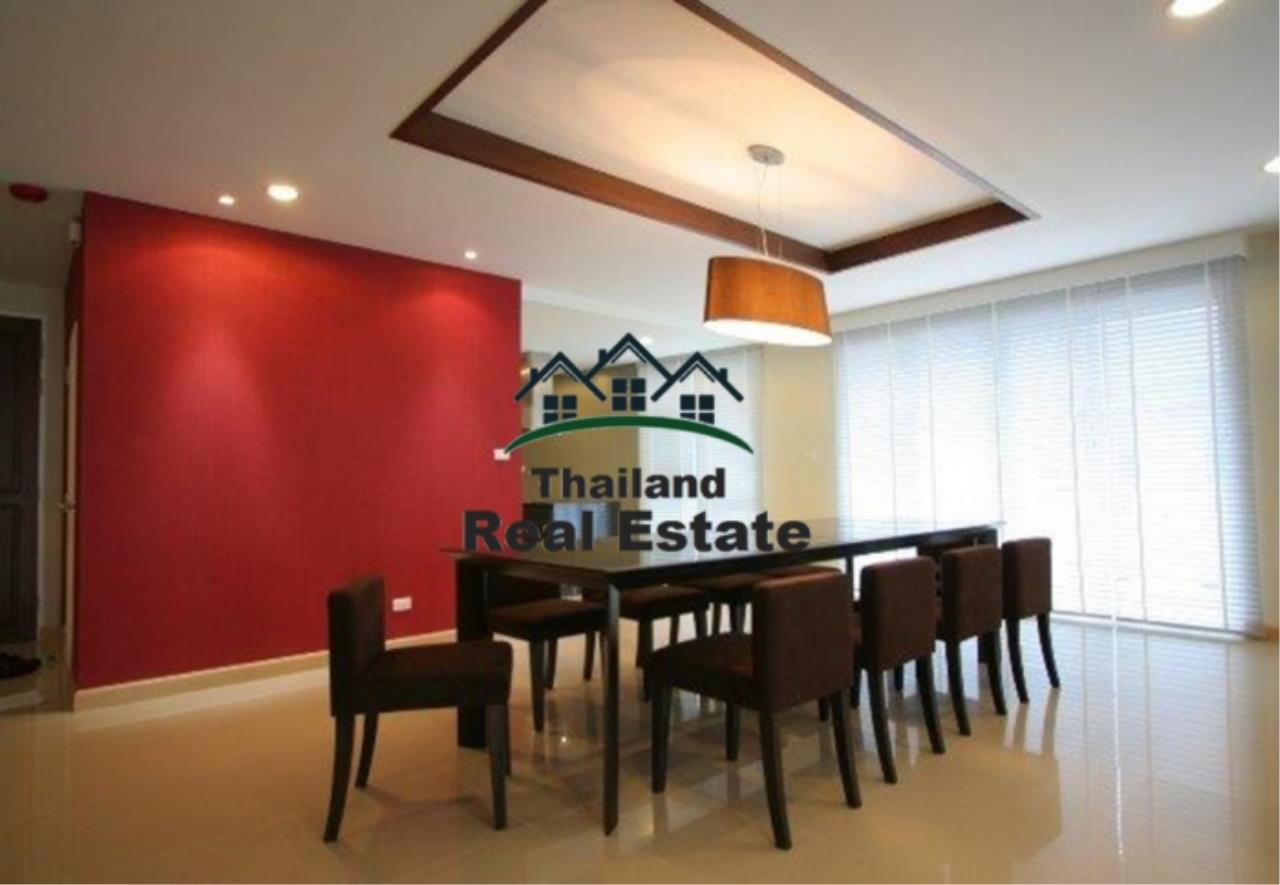 Thailand Real Estate Agency's 4 Bedroom Condo at The Rise Sukhumvit 39 near BTS Phrom Phong  (12627) 8