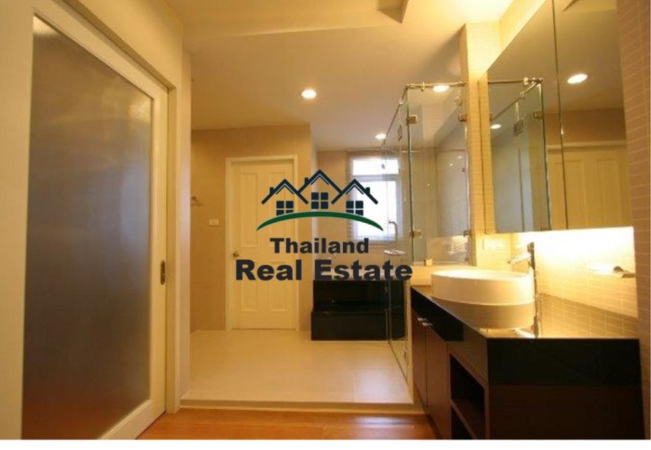 Thailand Real Estate Agency's 4 Bedroom Condo at The Rise Sukhumvit 39 near BTS Phrom Phong  (12627) 16