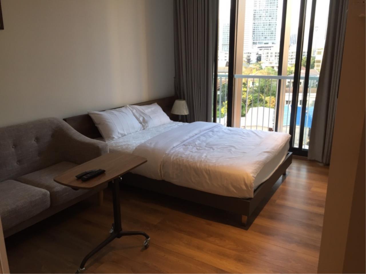Century21 Skylux Agency's Park 24 / Condo For Sale / 1 Bedroom / 28.2 SQM / BTS Phrom Phong / Bangkok 3