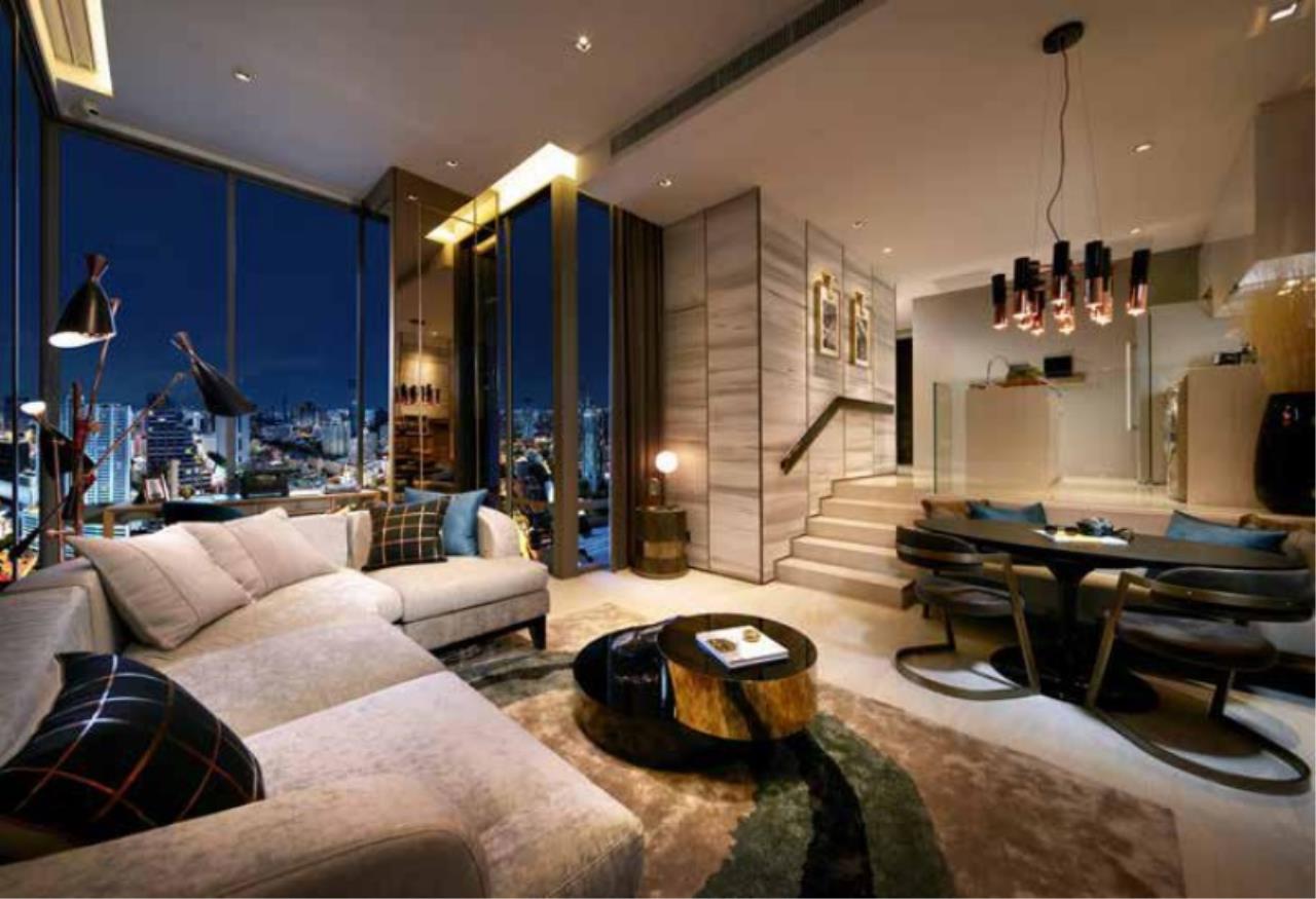 Century21 Skylux Agency's Ashton Chula-Silom / Condo For Sale / 2 Bedroom / 75.5 SQM / MRT Sam Yan / Bangkok 2