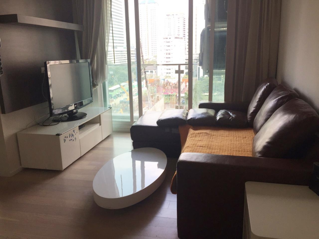 Century21 Skylux Agency's 15 Sukhumvit Residences / Condo For Rent / 1 Bedroom / 48 SQM / BTS Nana / Bangkok 1