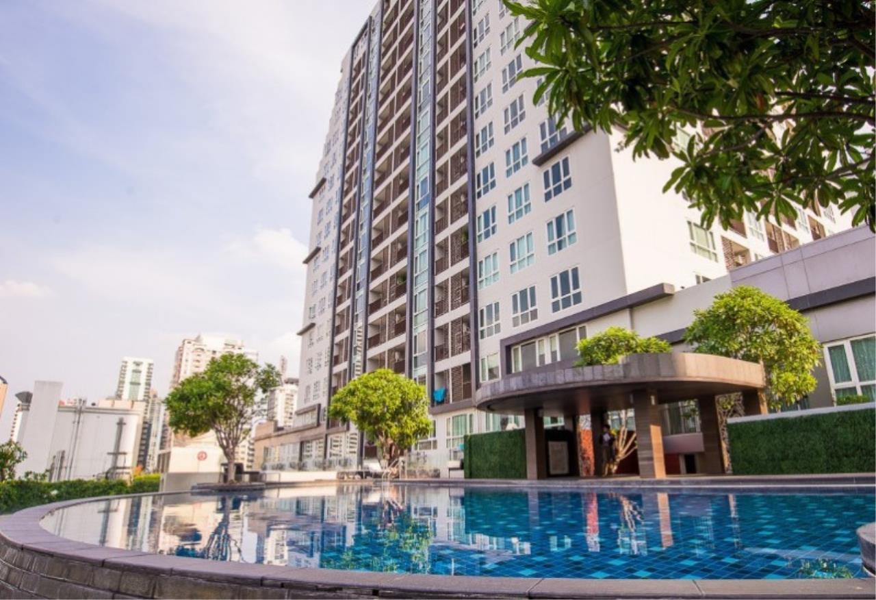Century21 Skylux Agency's 15 Sukhumvit Residences / Condo For Rent / 1 Bedroom / 28 SQM / BTS Nana / Bangkok 5