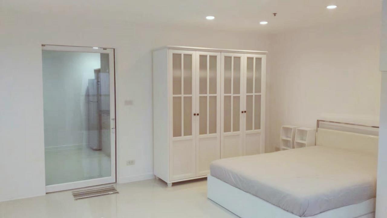 Century21 Skylux Agency's Silom Suite / Condo For Rent / 1 Bedroom / 45 SQM / BTS Chong Nonsi / Bangkok 2