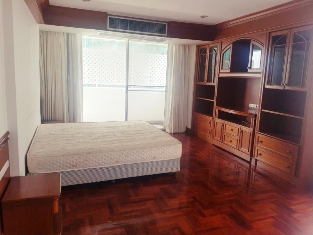 Century21 Skylux Agency's Raj Mansion / Condo For Rent / 4 Bedroom / 380 SQM / BTS Asok / Bangkok 1