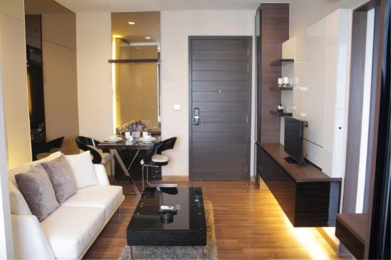 Century21 Skylux Agency's Ivy Ampio / Condo For Rent / 1 Bedroom / 31 SQM / MRT Phra Ram 9 / Bangkok 1