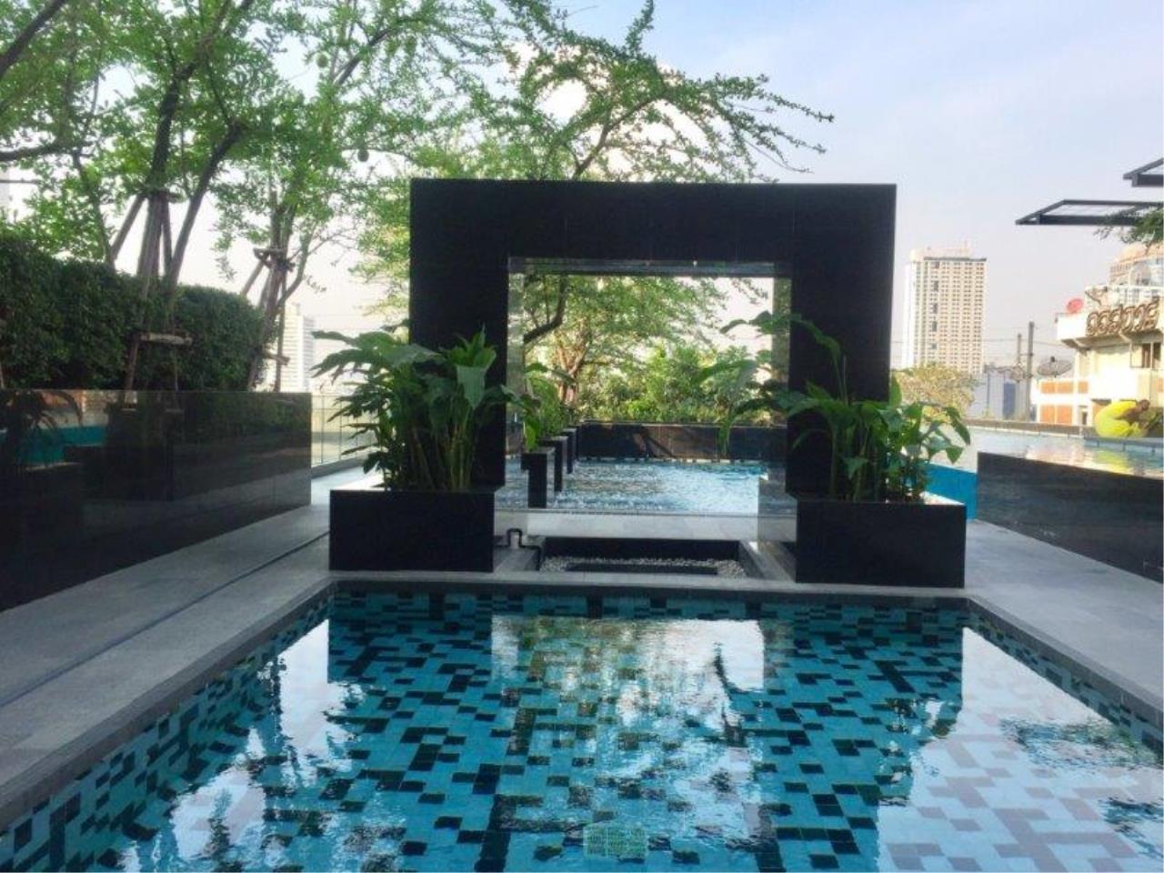 Century21 Skylux Agency's Circle Living Prototype / Condo For Sale / 3 Bedroom / 171 SQM / MRT Phetchaburi / Bangkok 15