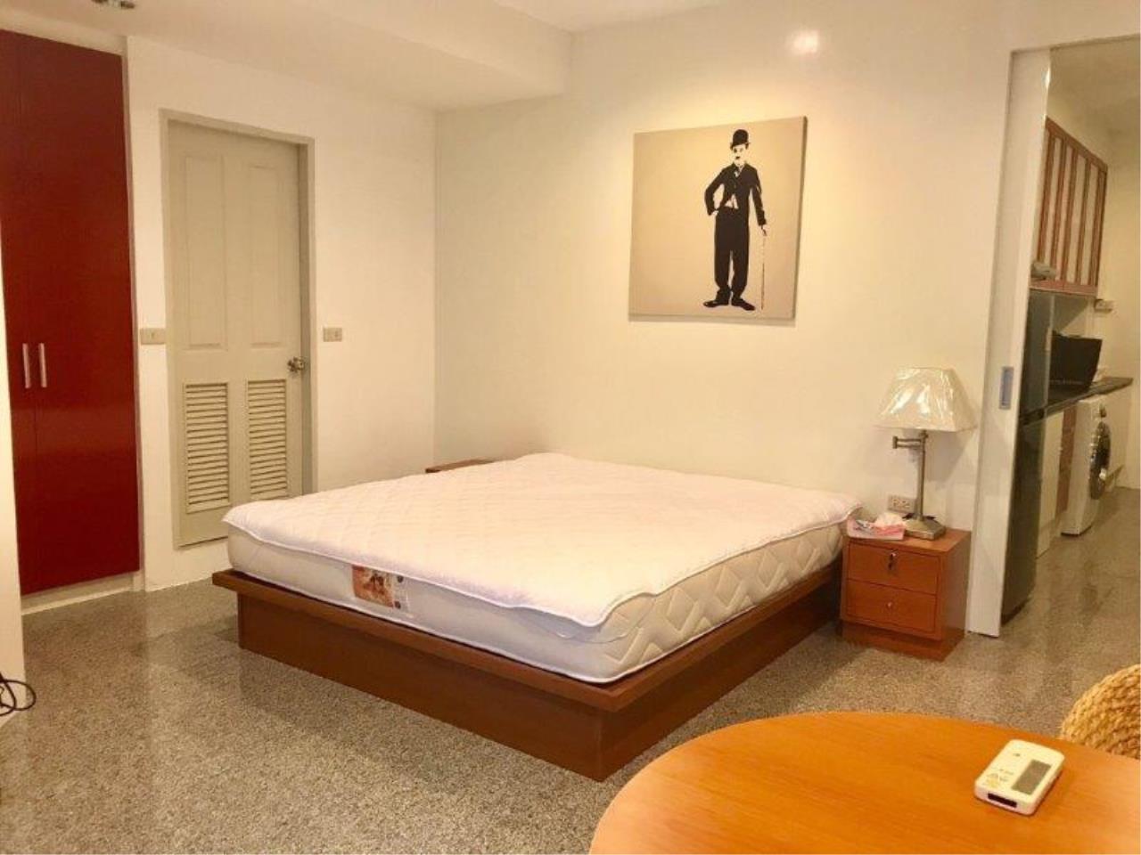 Century21 Skylux Agency's Baan Sathorn Chaopraya / Condo For Rent / 1 Bedroom / 42 SQM / BTS Krung Thon Buri / Bangkok 3