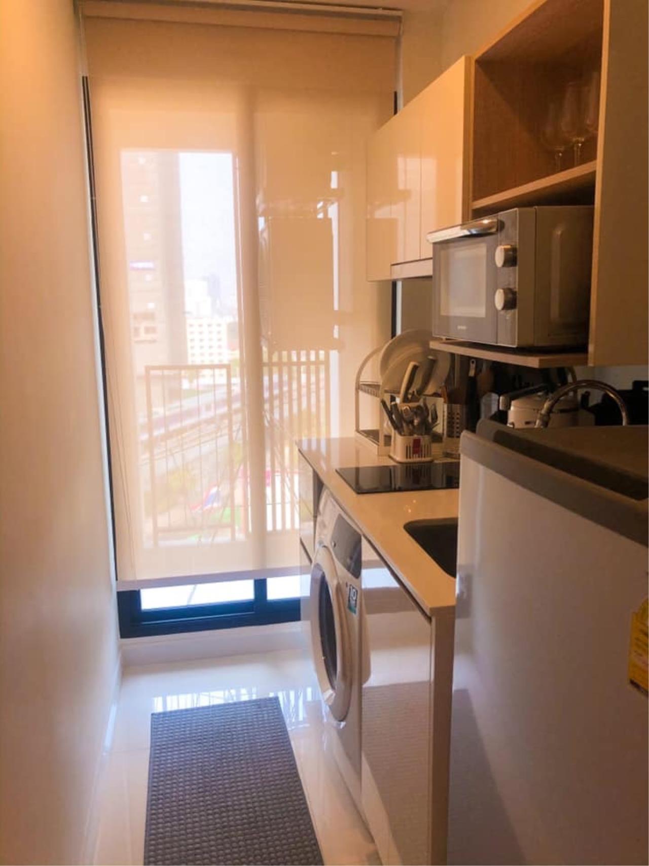Agent - Chalida Jaroonratanakul Agency's HP-162 Rent out Urgently!! Knightbridge Tiwanon 1 Bedroom 29.39 sqm. 12nd Floor - Fully Furnished + Washing machine   4