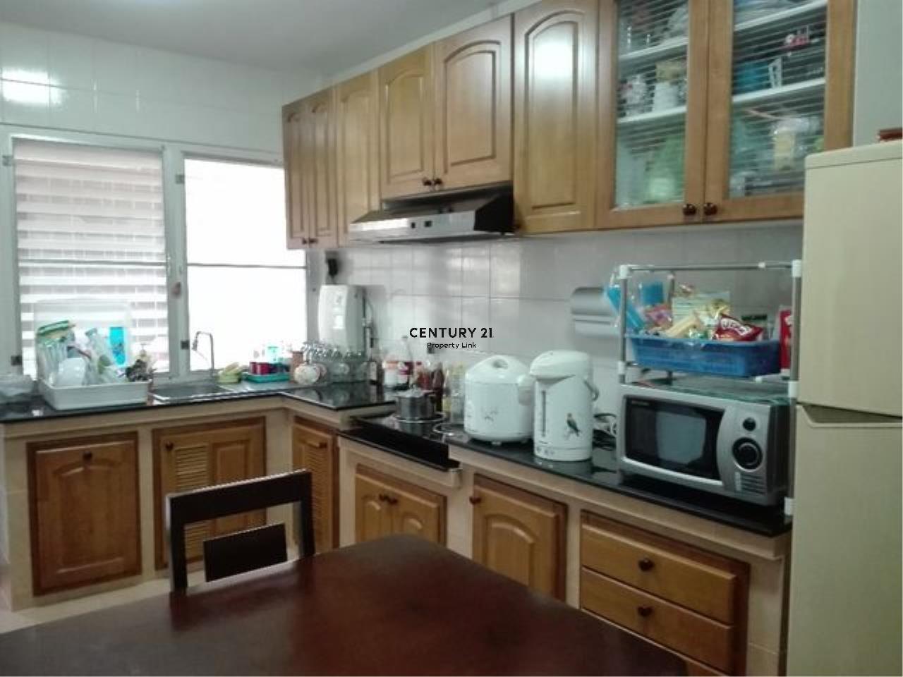Century21 Property Link Agency's 38-HH-61062 Single House for sale near Victoria Garden The mall Bang Kae 3