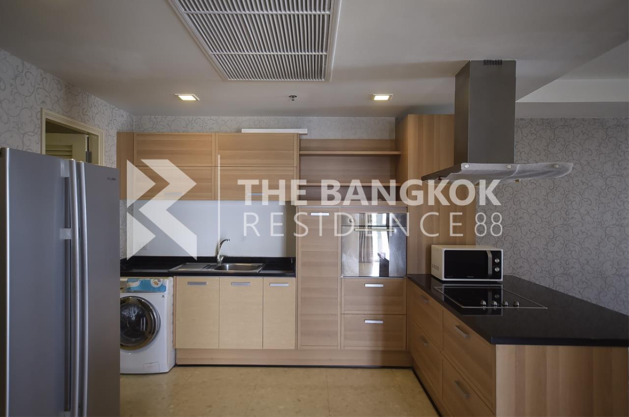 THE BANGKOK RESIDENCE Agency's Nusasiri Grand Condo BTS Ekkamai 3 Bed 3 Bath | C070815016 3