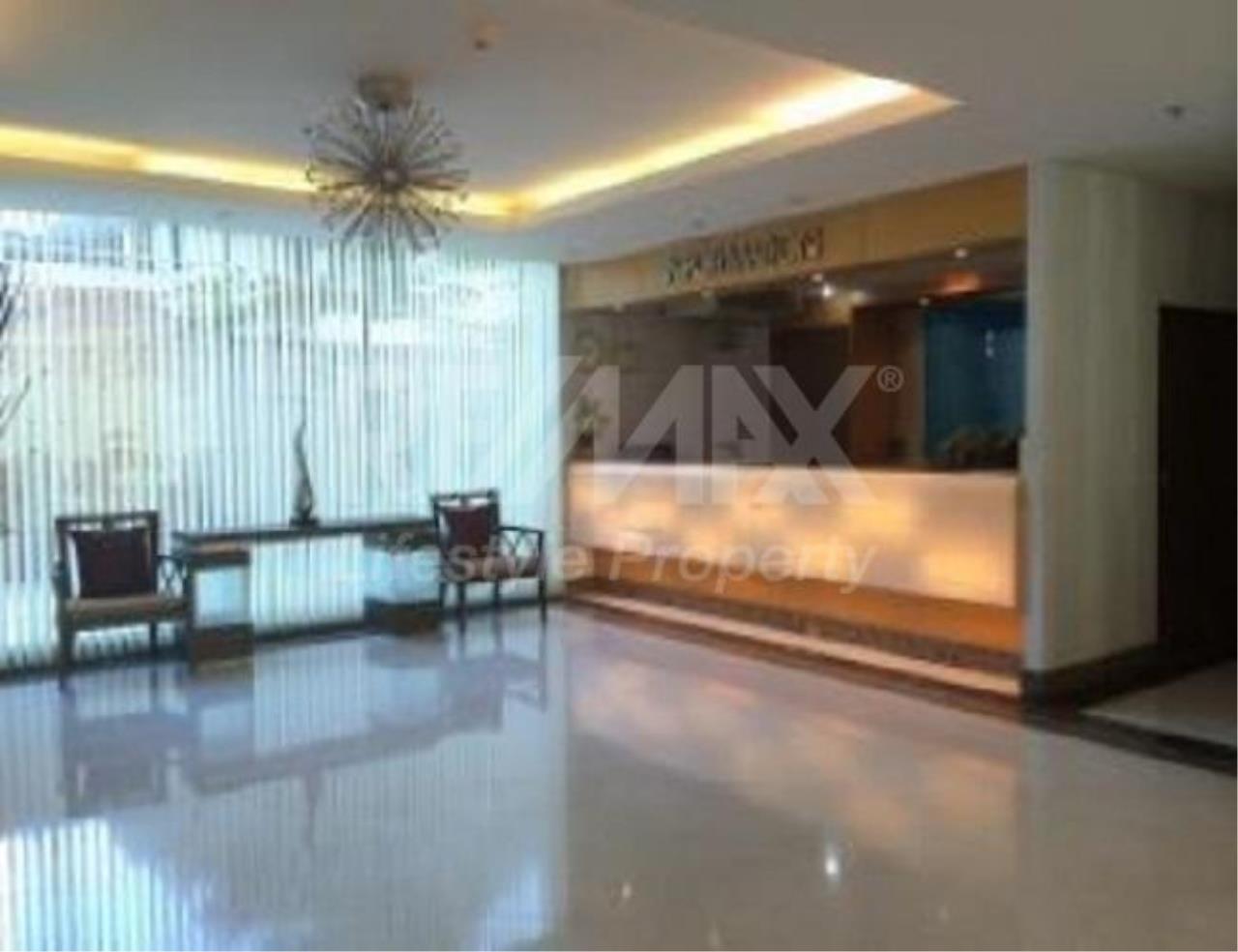 RE/MAX LifeStyle Property Agency's Grand 39 Tower 18