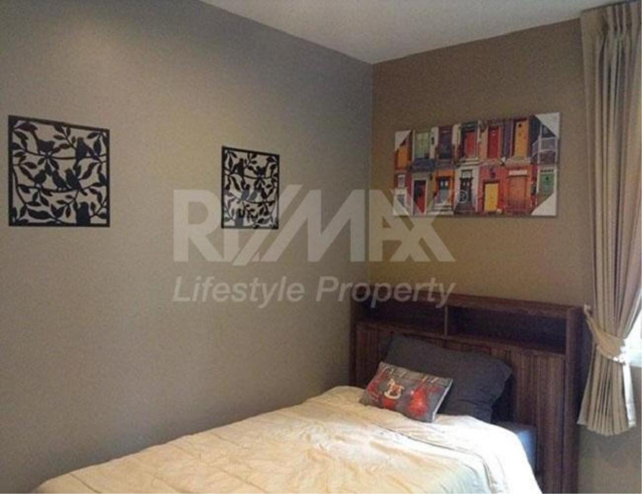 RE/MAX LifeStyle Property Agency's D 65 8