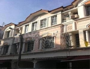 RE/MAX LifeStyle Property Agency's Town House Rama9-Latphrao 2
