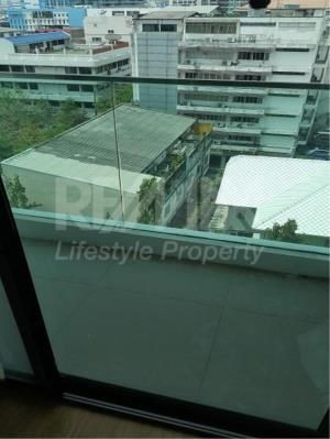 RE/MAX LifeStyle Property Agency's Siamese Surawong 8