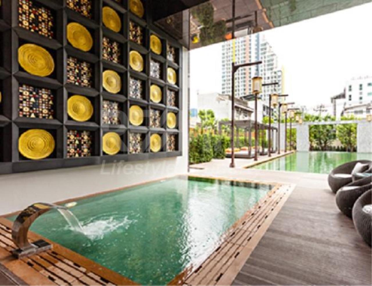 RE/MAX LifeStyle Property Agency's The Address Sathorn 6