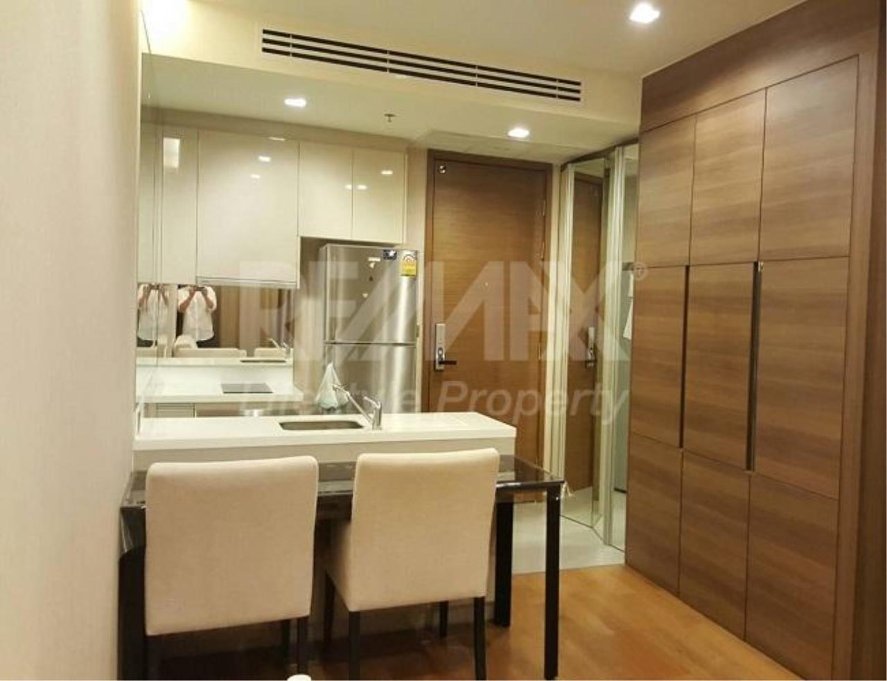 RE/MAX LifeStyle Property Agency's The Address Sathorn 2