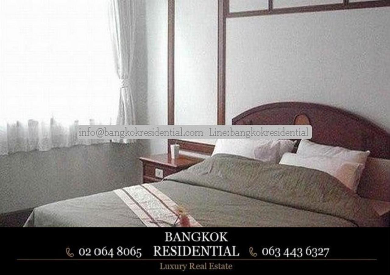 Bangkok Residential Agency's 3 Bed Apartment For Rent in Nana BR0218AP 9
