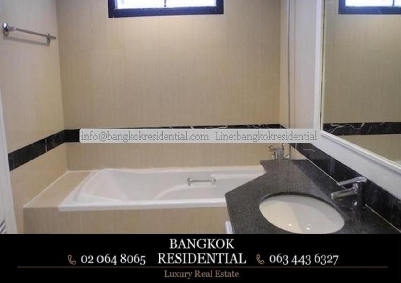 Bangkok Residential Agency's 3 Bed Apartment For Rent in Asoke BR0556AP 10