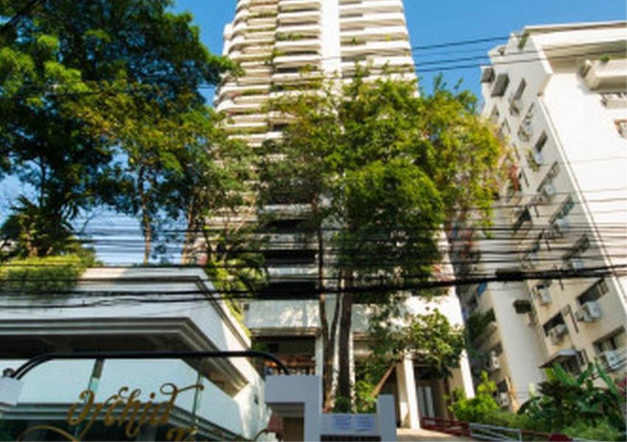 Bangkok Residential Agency's 2 Bed Apartment For Rent in Nana BR0582AP 7