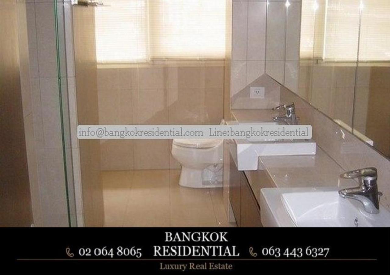 Bangkok Residential Agency's 3 Bed Apartment For Rent in Phloenchit BR0640AP 5