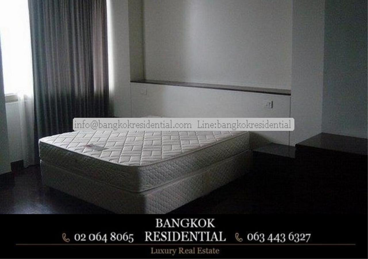 Bangkok Residential Agency's 3 Bed Apartment For Rent in Phloenchit BR0640AP 6