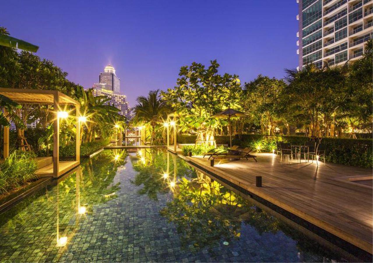 Bangkok Residential Agency's 2 Bed Condo For Rent Near Riverside BR1057CD 2